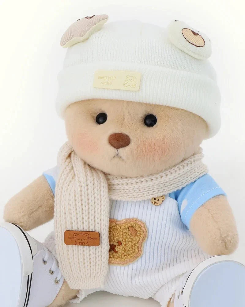 Ručne vyrábaný prémiový macko s vymeniteľnými oblečkami – FluffyCuddle