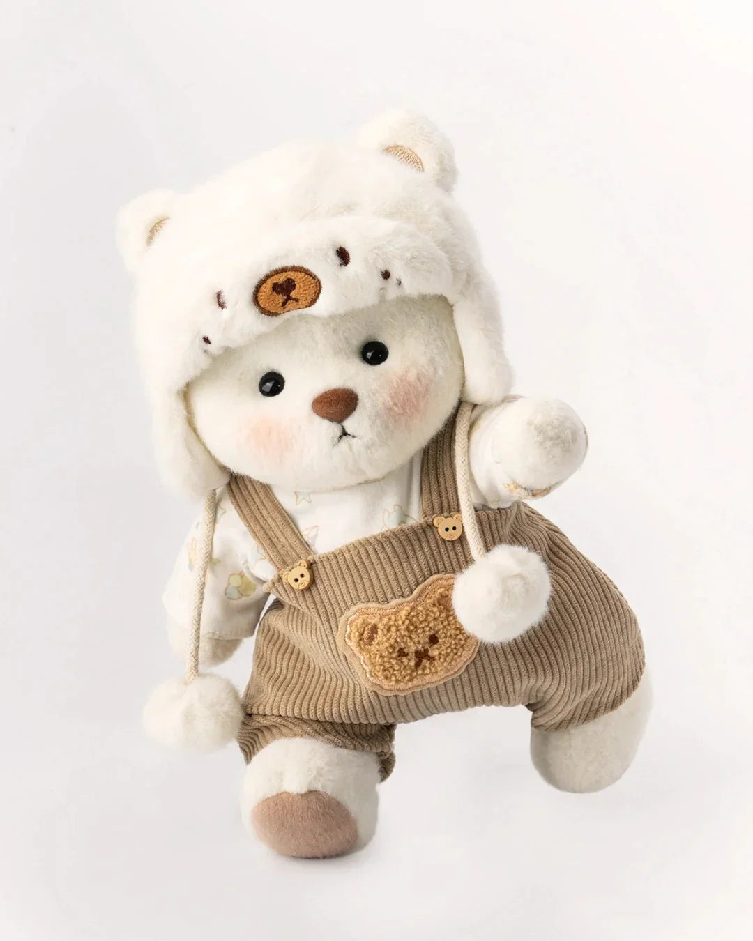 Ručne vyrábaný prémiový macko s vymeniteľnými oblečkami – FluffyCuddle