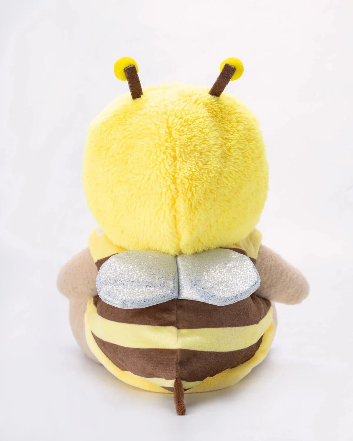 Ručne vyrábaný prémiový macko s vymeniteľnými oblečkami – FluffyCuddle