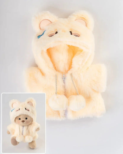 Ručne vyrábaný prémiový macko s vymeniteľnými oblečkami – FluffyCuddle